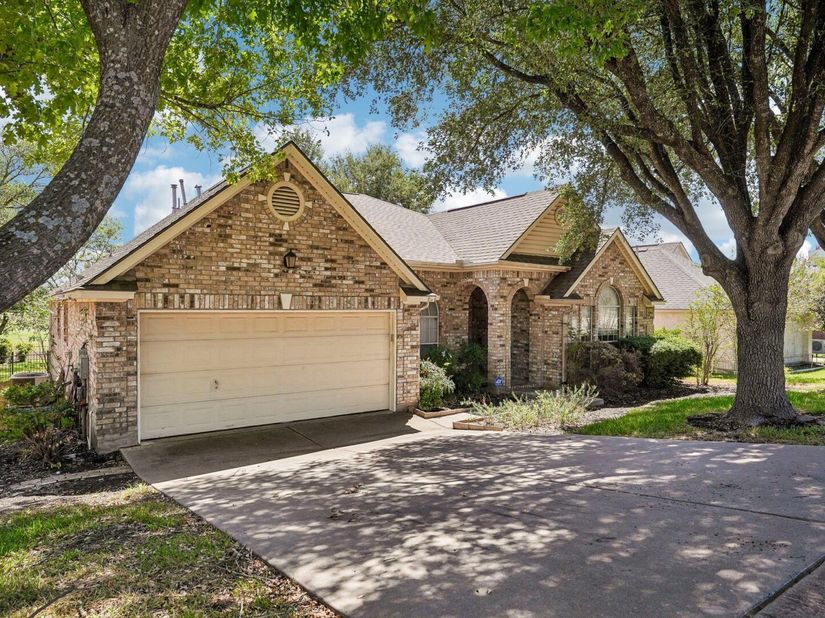 19413 Kennemer DR, Pflugerville TX 78660