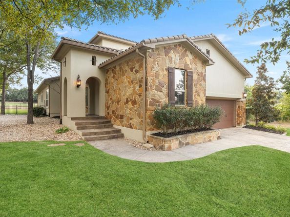 114 Cimarron Hills TRL E, Georgetown TX 78628