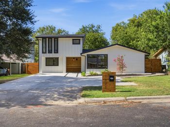 1603 Suffolk DR