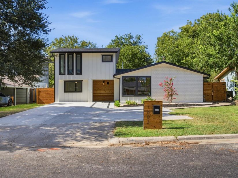 1603 Suffolk DR, Austin TX 78723