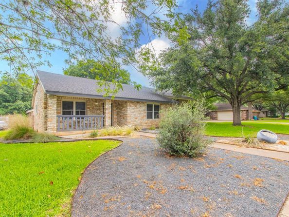 2400 Braemar CV, Austin TX 78747