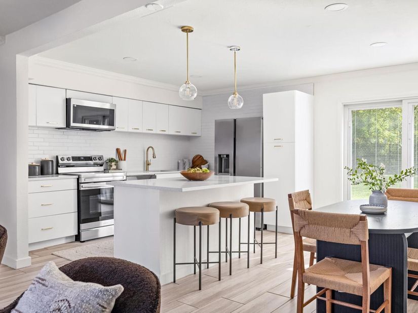 2409 Campden DR, Austin TX 78745