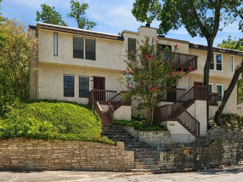 3609 Las Colinas DR A, Austin TX 78731