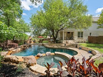 2320 Via Cordova CT