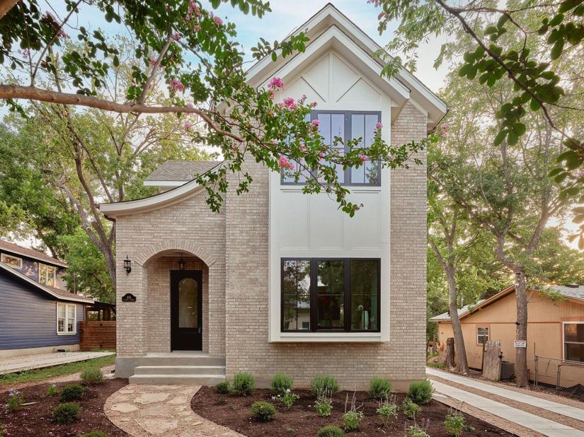 404 W 55th 1/2 ST, Austin TX 78751