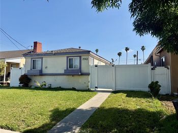1742 N Marine