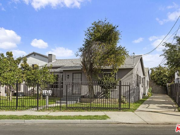 11008 Willowbrook Avenue, Los Angeles CA 90059
