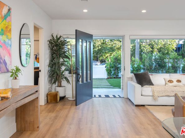 2616 Abbot Kinney Boulevard, Venice CA 90291