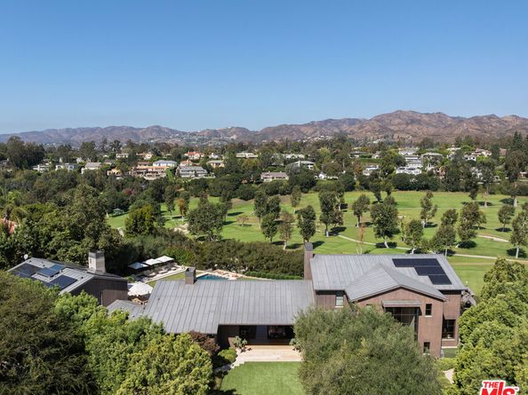 859 Woodacres Road, Santa Monica CA 90402