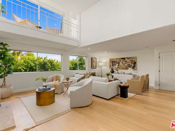 390 S Sepulveda Boulevard 409, Los Angeles CA 90049