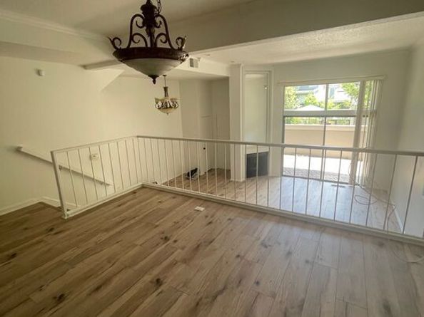 4305 Redwood Avenue 10, Marina Del Rey CA 90292