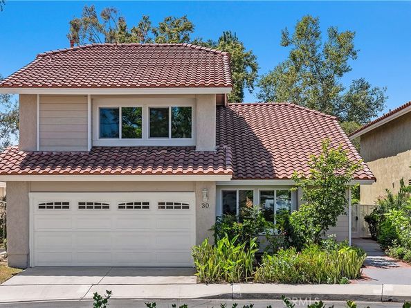 30 Entrada W, Irvine CA 92620