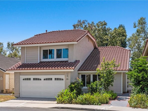 30 Entrada W, Irvine CA 92620