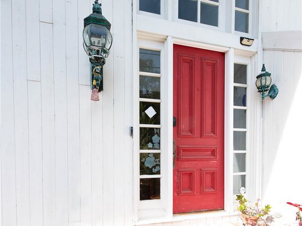 507 W Rustic Rd., Santa Monica CA 90402