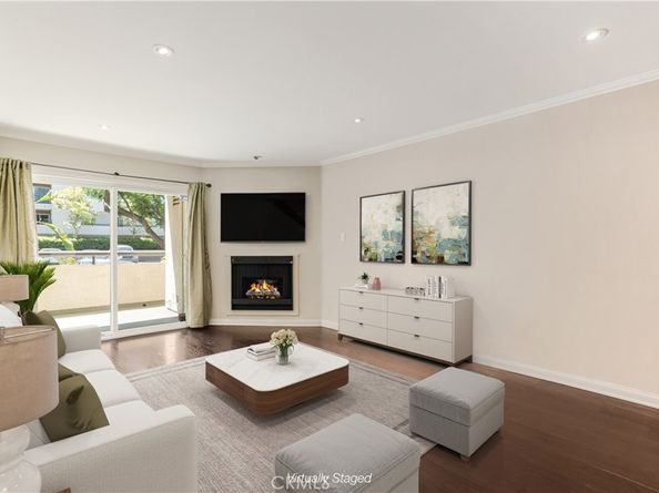 21500 Burbank Boulevard 107, Woodland Hills CA 91367