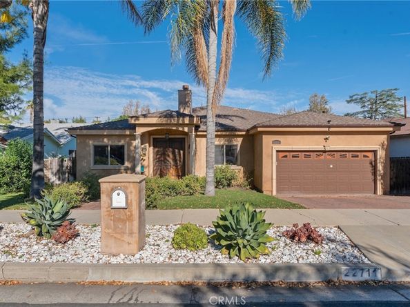 22711 Collins Street, Woodland Hills CA 91367