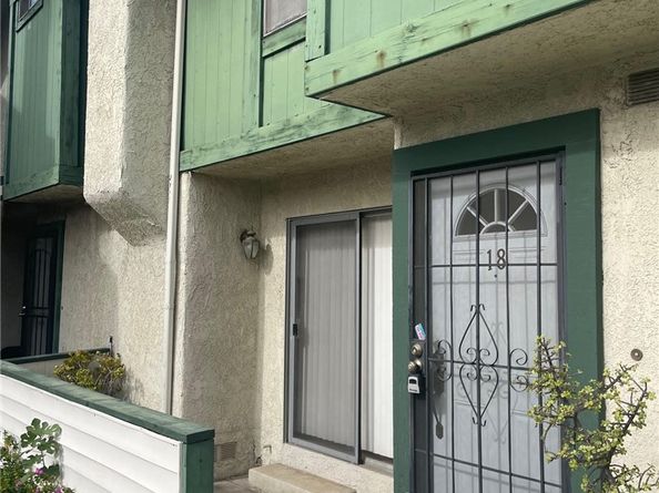 9740 Sepulveda Boulevard 18, North Hills CA 91343