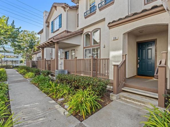 10254 Wateridge Circle 214, San Diego CA 92121