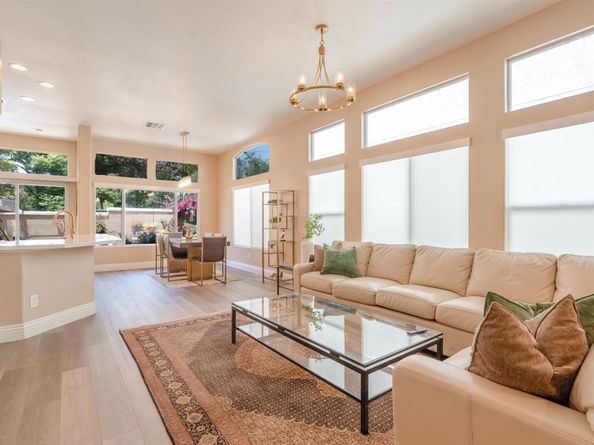 11944 Cypress Canyon Road 3, San Diego CA 92131