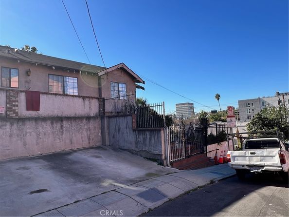 1414 Fairbanks, Los Angeles CA 90026