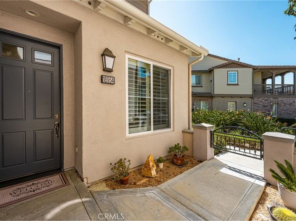 18954 Northern Dancer Lane, Yorba Linda CA 92886