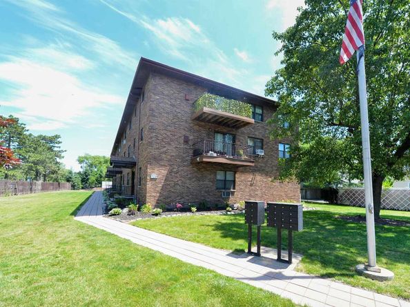 729 10th St 2F, Secaucus NJ 07094