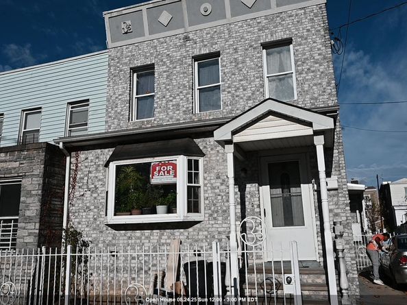 102 Clendenny Ave, Jersey City NJ 07304