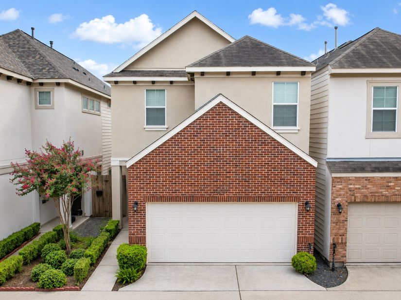 9517 Cedarpost Square Street, Houston TX 77055