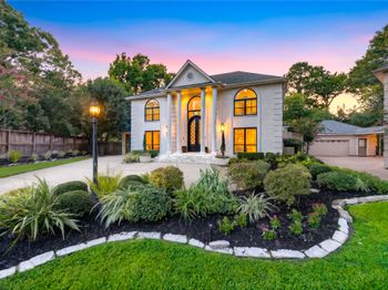 806 Herdsman Drive