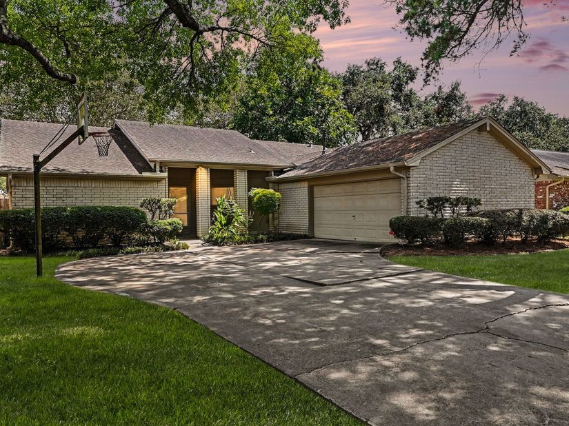 21307 Park Tree Lane, Katy TX 77450