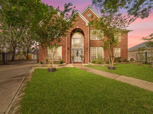 3430 Shadowwalk Drive, Houston TX 77082