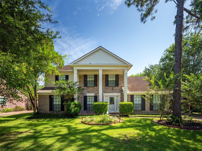 15115 Delbarton Drive, Houston TX 77083