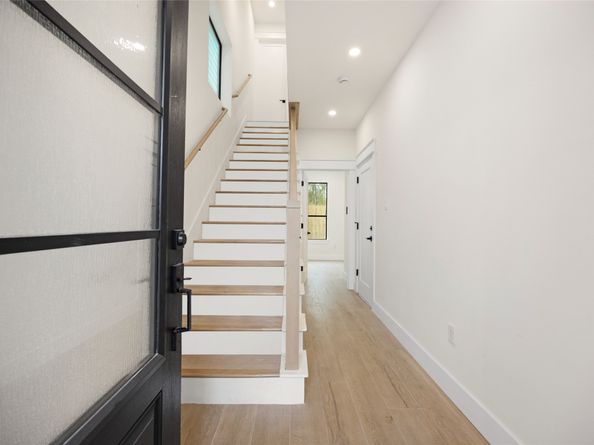 6328 Sidney Street, Houston TX 77021