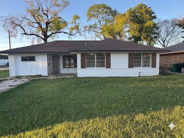 9001 Chatwood Drive, Houston TX 77078