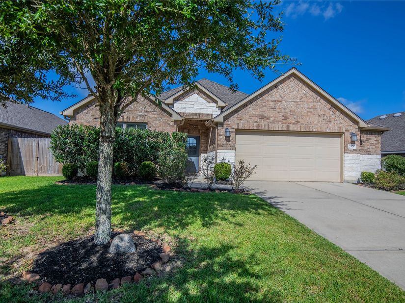 23676 Alder Branch Lane, New Caney TX 77357