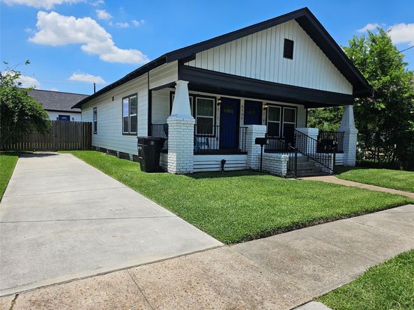 6706 Avenue C, Houston TX 77011