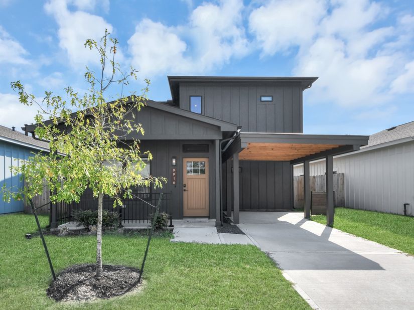 9916 Dipping Woods Street, Houston TX 77076