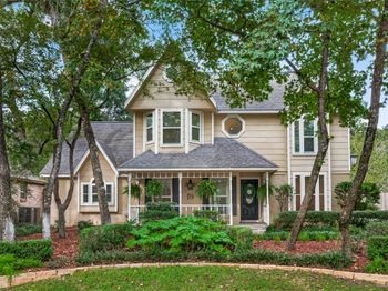 16 Mayfair Grove Court