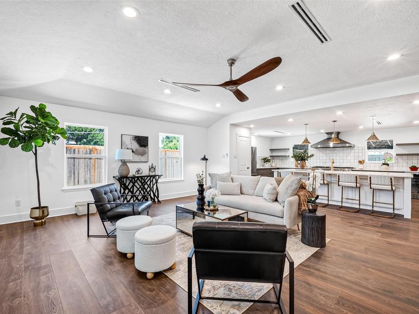 1338 Seaspray Court, Houston TX 77008