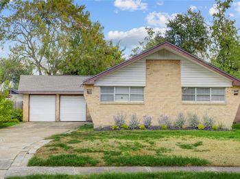 4314 Benning Drive