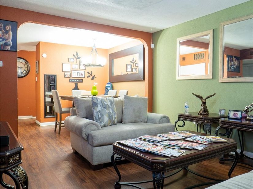 5625 Antoine Drive 1202, Houston TX 77091