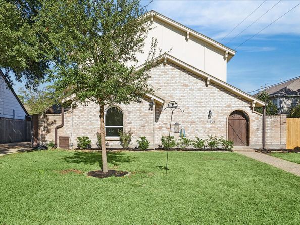 11534 Cypresswood Drive, Houston TX 77070