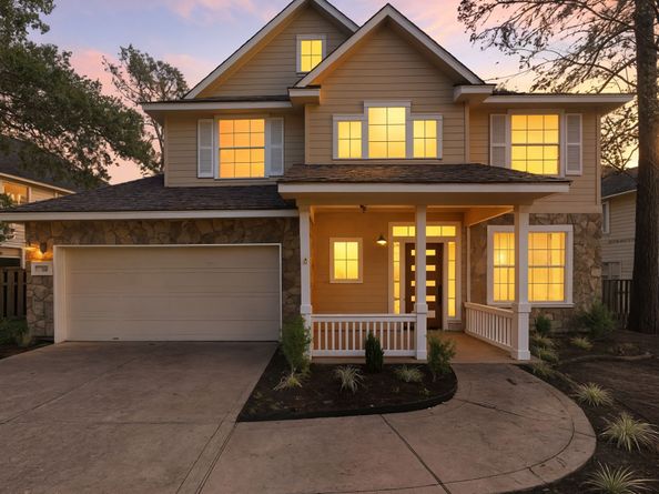 82 N Apple Springs Circle, The Woodlands TX 77382