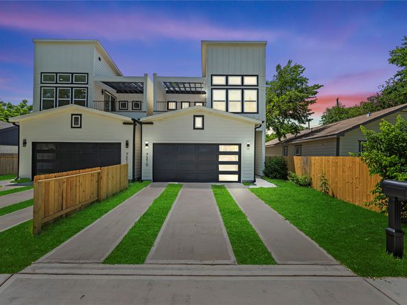 7210 England Street, Houston TX 77021