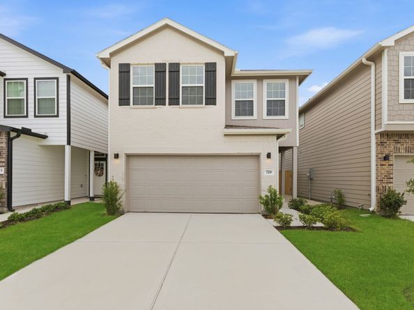 719 Majestic Eagle Court, Houston TX 77090