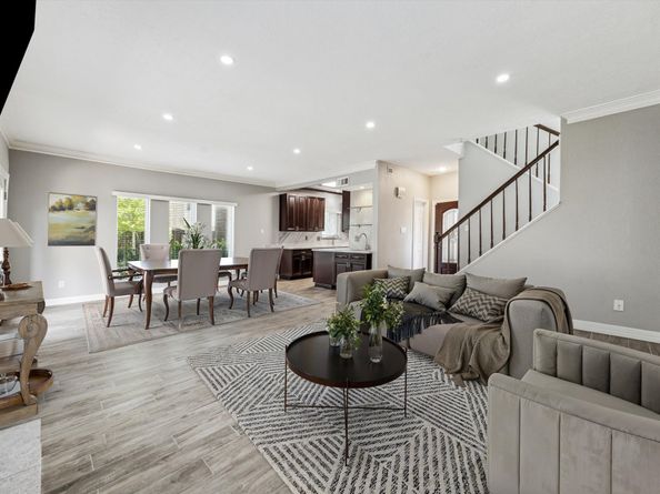 9400 Doliver Drive 60, Houston TX 77063