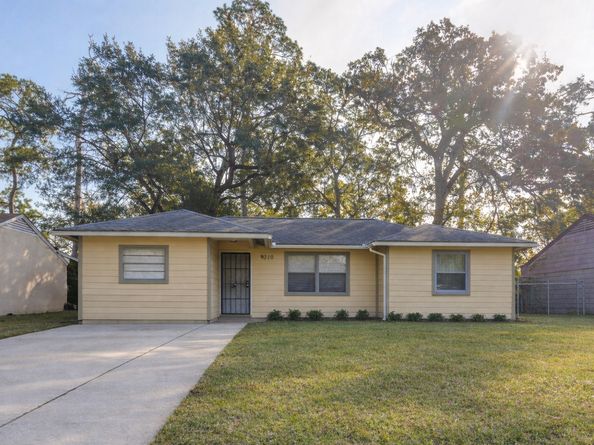 9310 Forest View Street, Houston TX 77078