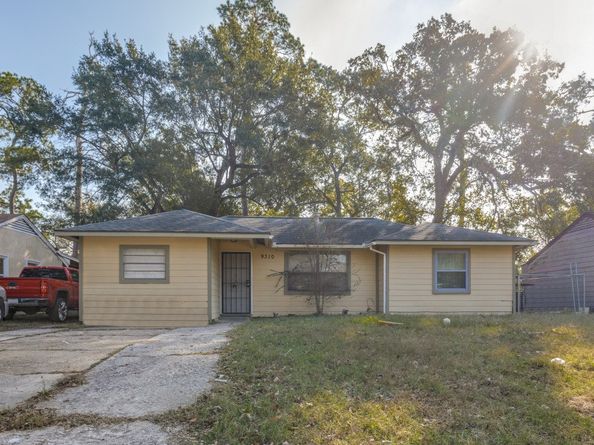 9310 Forest View Street, Houston TX 77078