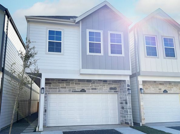 4307 B Dickson Street, Houston TX 77007