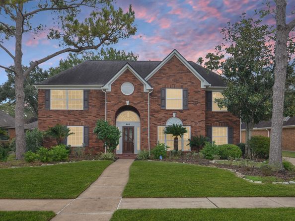 4415 Knightsbridge Boulevard, Sugar Land TX 77479